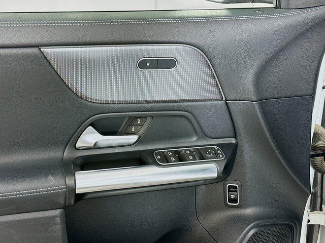 used 2022 Mercedes-Benz GLA 250 car, priced at $25,799