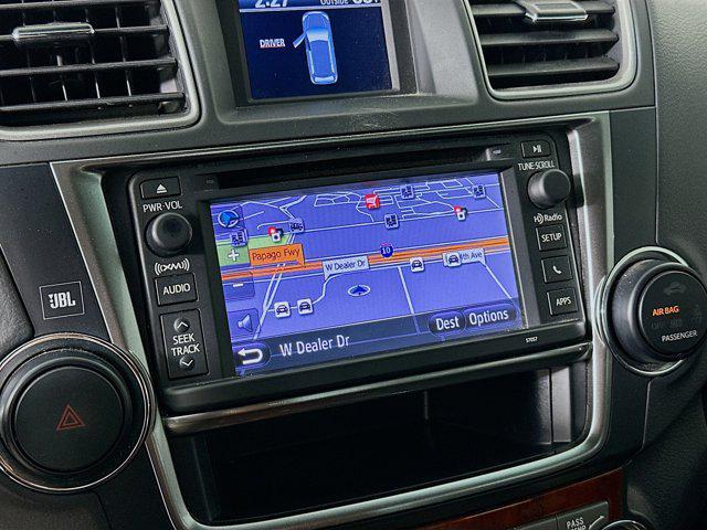 used 2013 Toyota Highlander car, priced at $14,899
