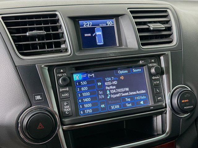 used 2013 Toyota Highlander car, priced at $14,899