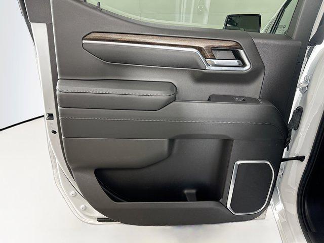 used 2024 GMC Sierra 1500 car, priced at $36,997
