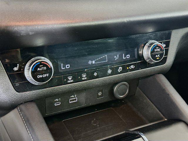 used 2024 Mitsubishi Outlander car, priced at $20,987