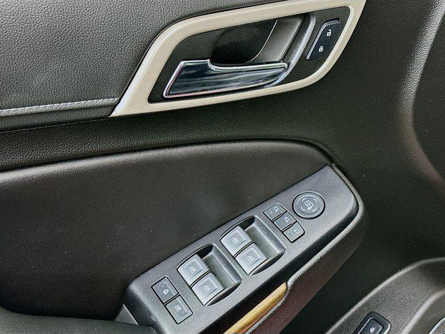 used 2020 GMC Yukon XL car, priced at $36,997