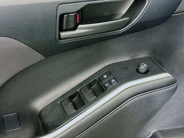 used 2021 Toyota Highlander car, priced at $25,899
