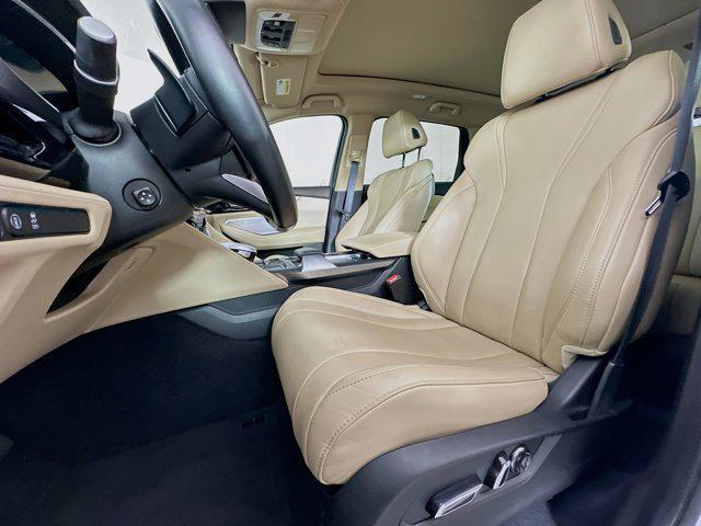 used 2022 Acura MDX car, priced at $33,297