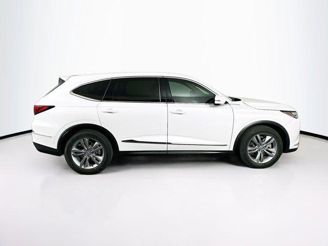 used 2022 Acura MDX car, priced at $33,297
