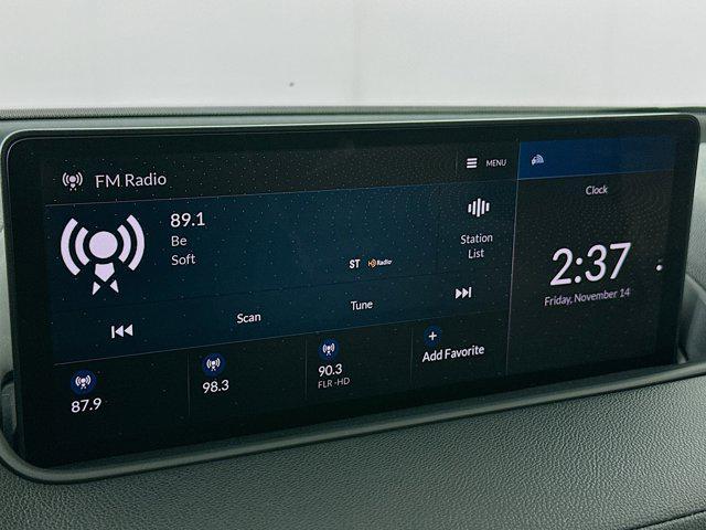 used 2022 Acura MDX car, priced at $33,297