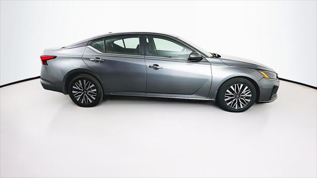 used 2023 Nissan Altima car, priced at $20,789