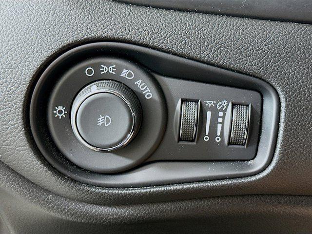 used 2022 Jeep Renegade car, priced at $16,996