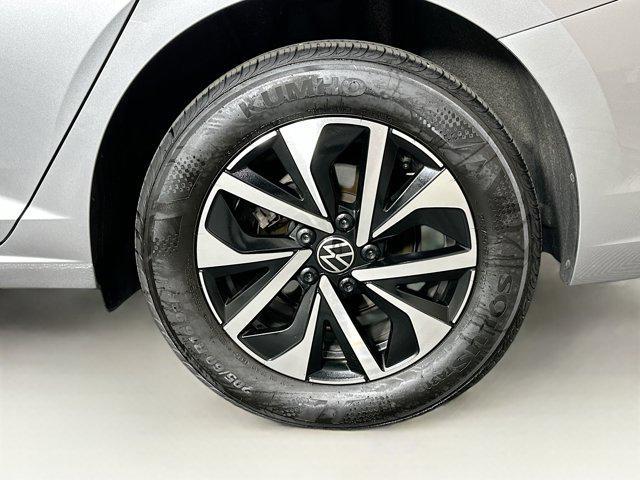 used 2024 Volkswagen Jetta car, priced at $17,297