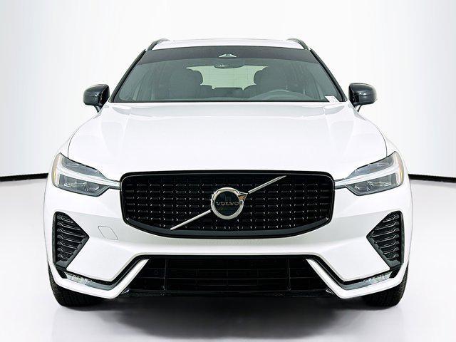 used 2022 Volvo XC60 car, priced at $30,897
