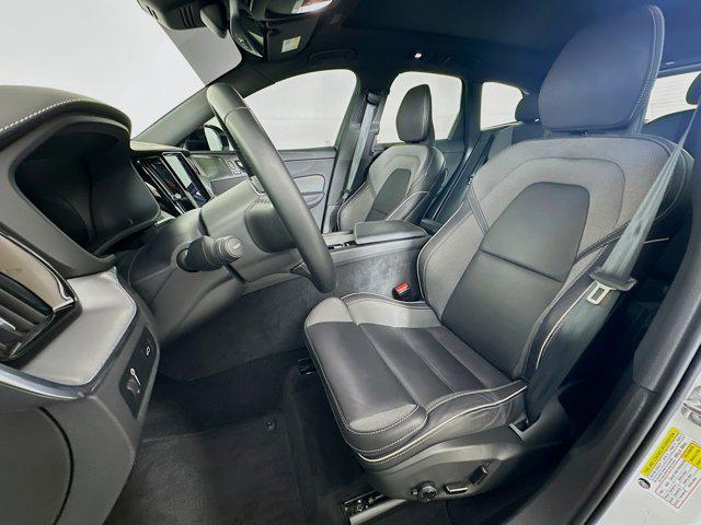used 2022 Volvo XC60 car, priced at $30,897