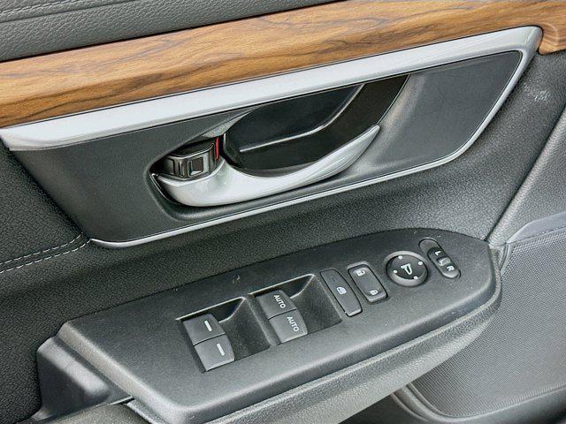 used 2021 Honda CR-V car, priced at $25,997