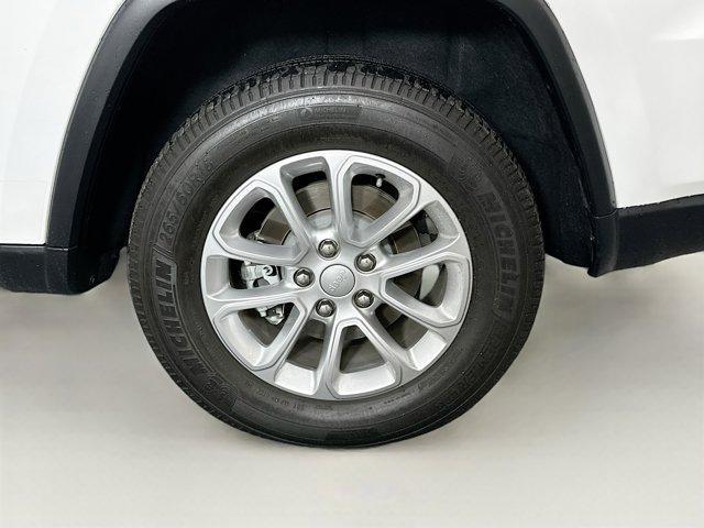 used 2021 Jeep Grand Cherokee car, priced at $22,987