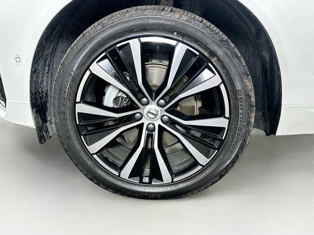 used 2025 Volvo XC60 car, priced at $34,897