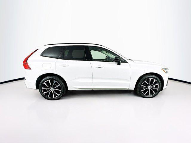 used 2025 Volvo XC60 car, priced at $34,897