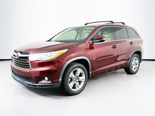 used 2016 Toyota Highlander car, priced at $21,899