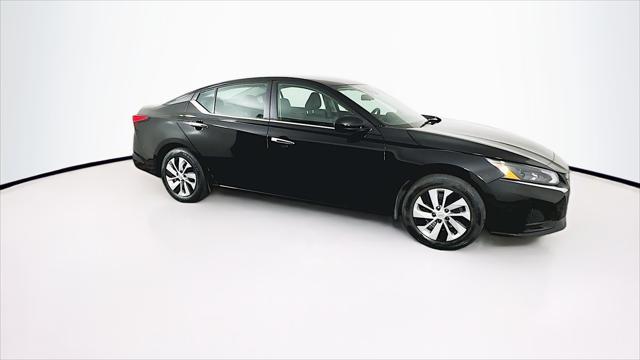 used 2023 Nissan Altima car, priced at $16,289