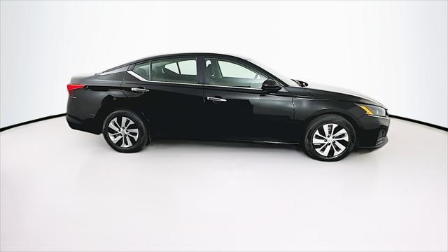 used 2023 Nissan Altima car, priced at $16,289