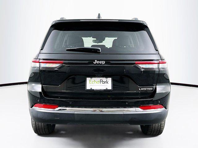 used 2024 Jeep Grand Cherokee car, priced at $33,097