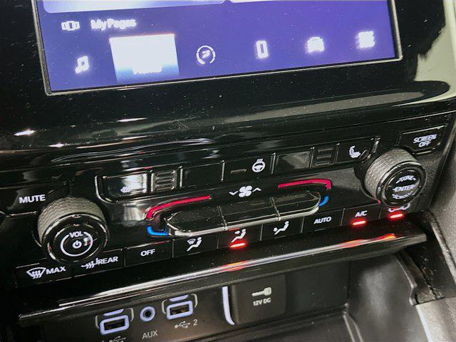 used 2023 Jeep Grand Cherokee L car, priced at $28,987