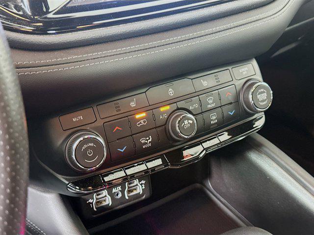 used 2023 Dodge Durango car, priced at $25,767