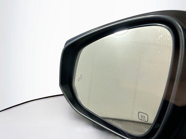 used 2021 Toyota Highlander car, priced at $28,297