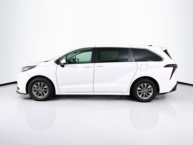 used 2023 Toyota Sienna car, priced at $34,197