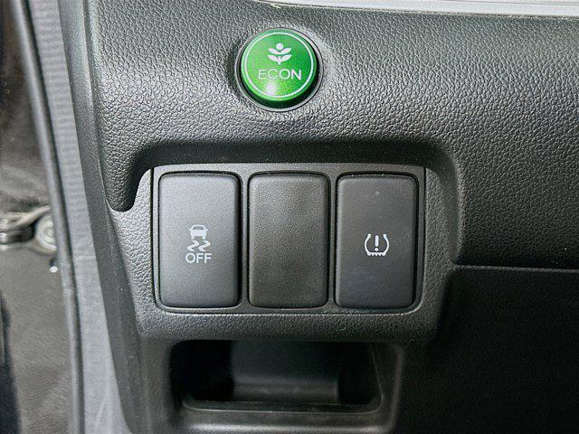 used 2015 Honda CR-V car, priced at $13,999