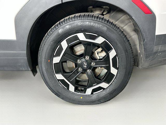 used 2024 Hyundai Santa Fe car, priced at $25,197