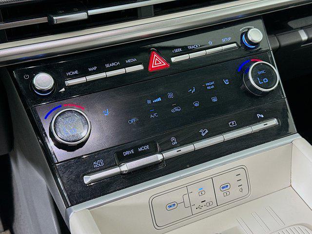 used 2024 Hyundai Santa Fe car, priced at $25,197