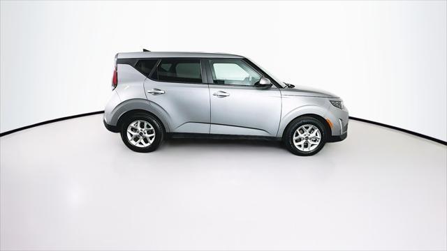 used 2023 Kia Soul car, priced at $13,489