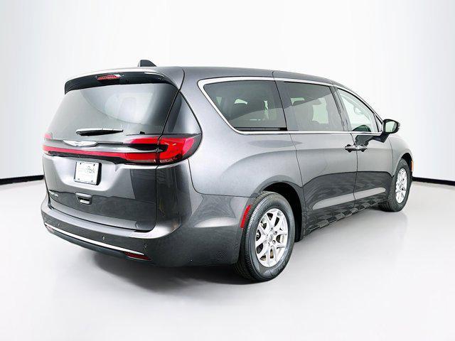 used 2023 Chrysler Pacifica car, priced at $23,297