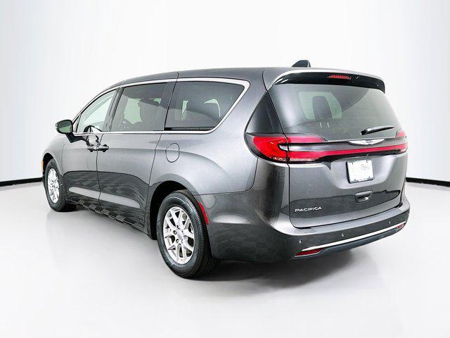 used 2023 Chrysler Pacifica car, priced at $23,297