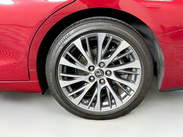 used 2020 Lexus ES 350 car, priced at $30,697