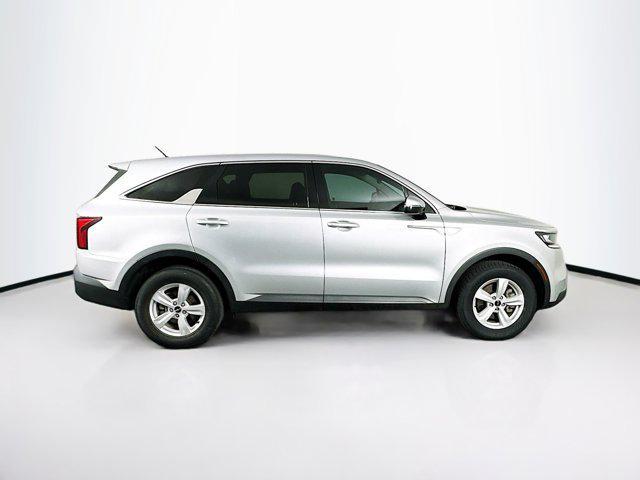 used 2022 Kia Sorento car, priced at $21,897