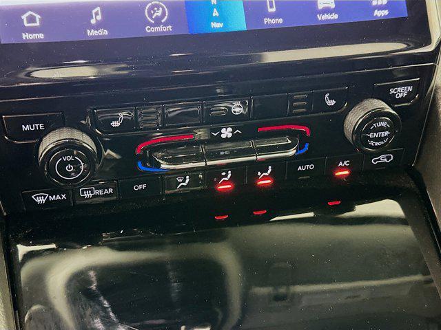 used 2023 Jeep Grand Cherokee L car, priced at $28,996