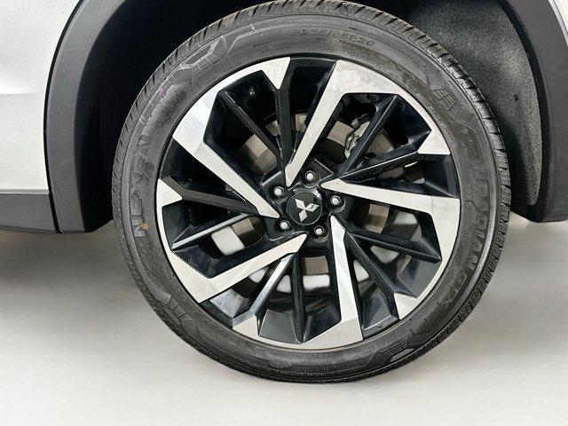 used 2024 Mitsubishi Outlander car, priced at $23,996