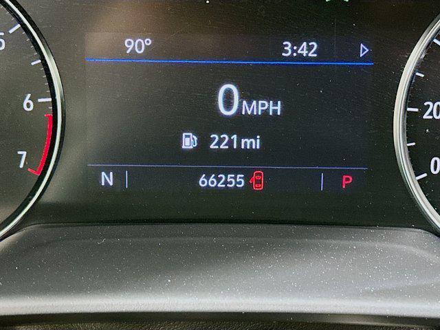 used 2023 Buick Envision car, priced at $17,447