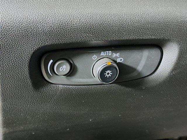 used 2023 Chevrolet Traverse car, priced at $24,787