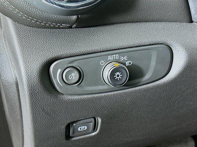 used 2024 Chevrolet Blazer car, priced at $25,897