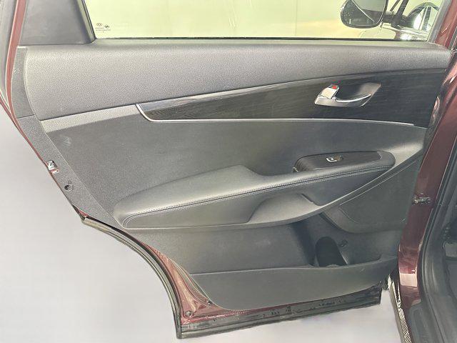 used 2020 Kia Sorento car, priced at $14,699