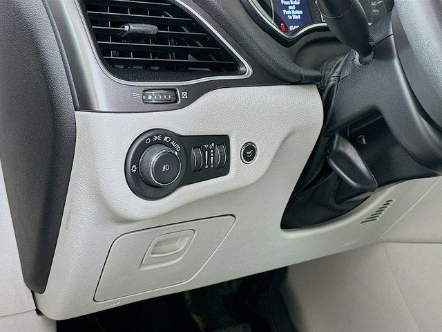 used 2020 Jeep Cherokee car, priced at $15,999
