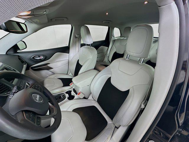 used 2020 Jeep Cherokee car, priced at $15,999