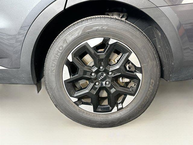 used 2024 Kia Sorento car, priced at $24,497