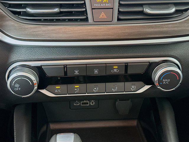 used 2023 Nissan Altima car, priced at $19,297
