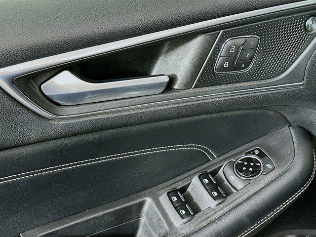 used 2023 Ford Edge car, priced at $19,996