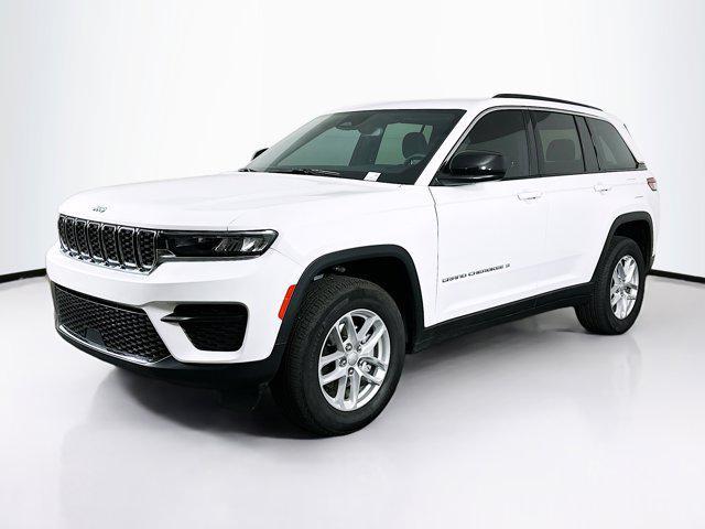 used 2024 Jeep Grand Cherokee car, priced at $29,797