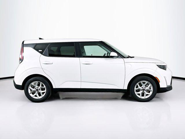 used 2024 Kia Soul car, priced at $15,487