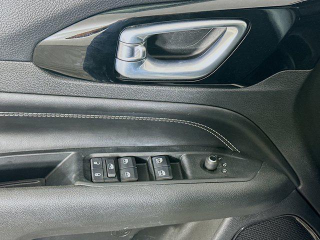 used 2022 Jeep Compass car, priced at $20,699
