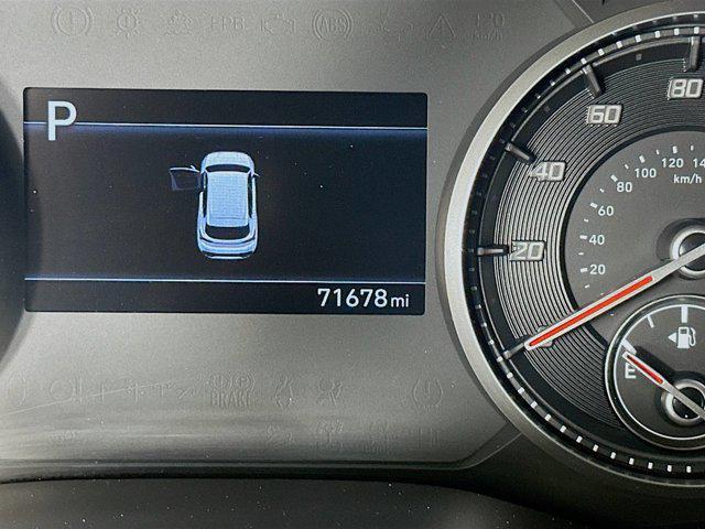 used 2023 Hyundai Santa Fe car, priced at $18,996